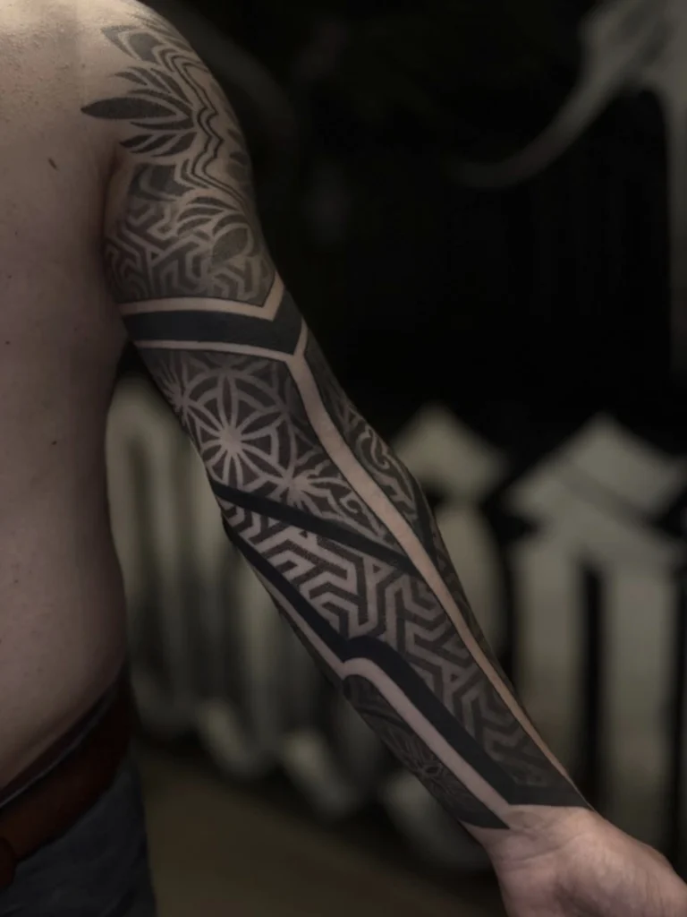 Black and Grey - Tattoo Artist Anton, Obsessed Tattoo 14